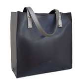 
                             Практичная сумка от украинского бренда ТМ "LucheRino" изготовлена из экокожи и качественной надежной фурнитуры.