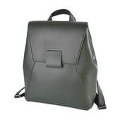 
                             Многофункциональный женский рюкзак, который можно носить через плечо, как сумку. Очень практичен в использовании.