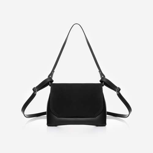 Сумка українського бренду ТМ  "Lucherino" стане хорошим придбанням не на один рік.  Невелика жіноча сумочка виготовлена з високоякісного шкірзамінника та якісної надійної фурнітури в кольорі - нікель. Одне відділення з однією кишенею на застібці.